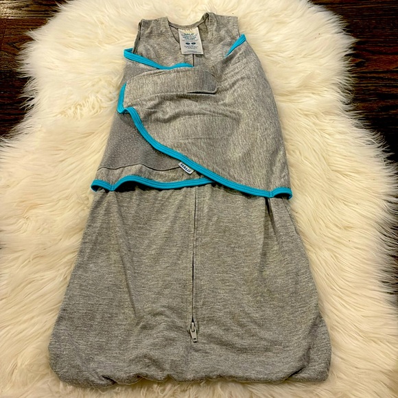 Halo sleep sack Velcro swaddles - Picture 2 of 5